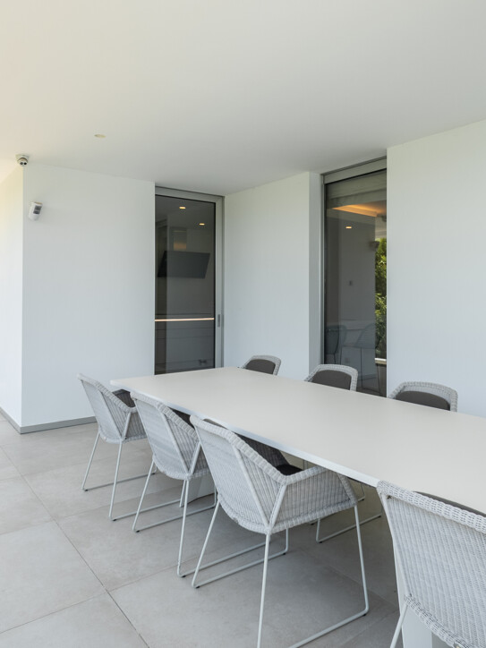 Villa in Estepona East