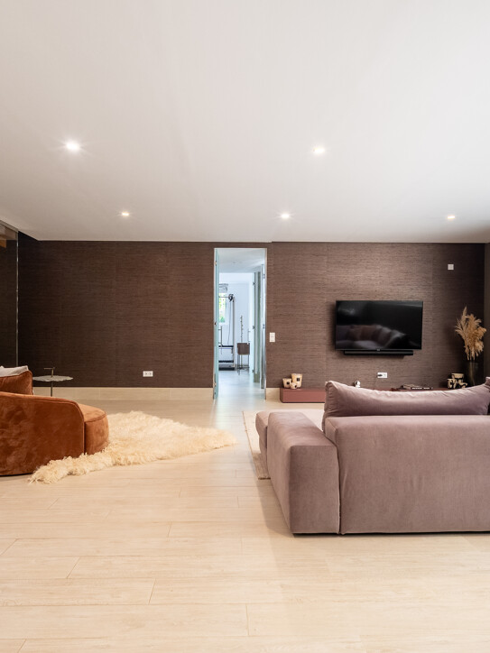 Villa in Estepona East