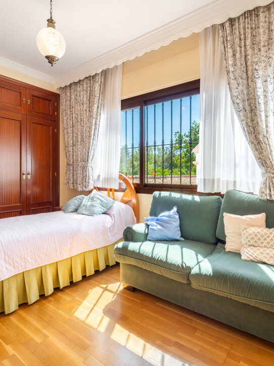 Villa in Nueva Andalucía
