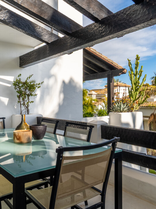 Duplex Penthouse in Marina Puente Romano