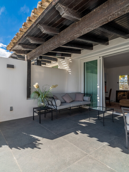 Duplex Penthouse in Marina Puente Romano