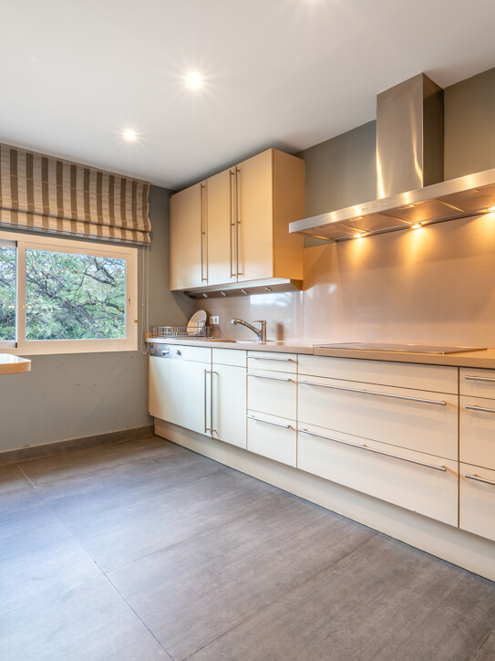 Duplex Penthouse in Marina Puente Romano