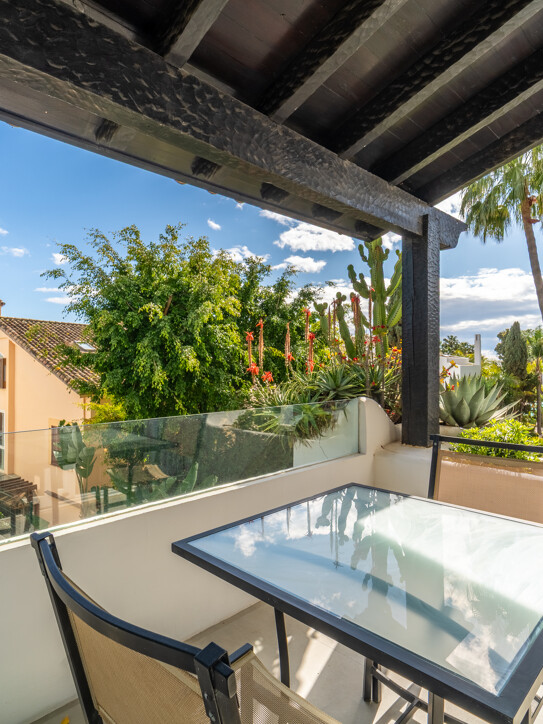 Duplex Penthouse in Marina Puente Romano