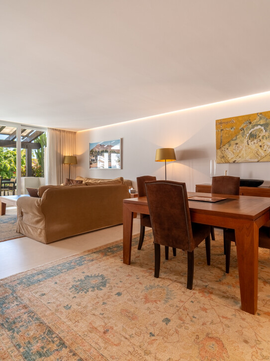 Duplex Penthouse in Marina Puente Romano
