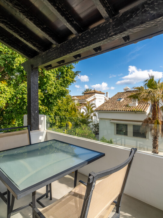 Duplex Penthouse in Marina Puente Romano