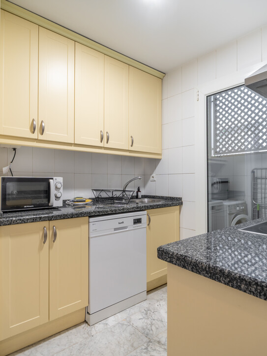 Apartment in Playa Rocío, Puerto Banús