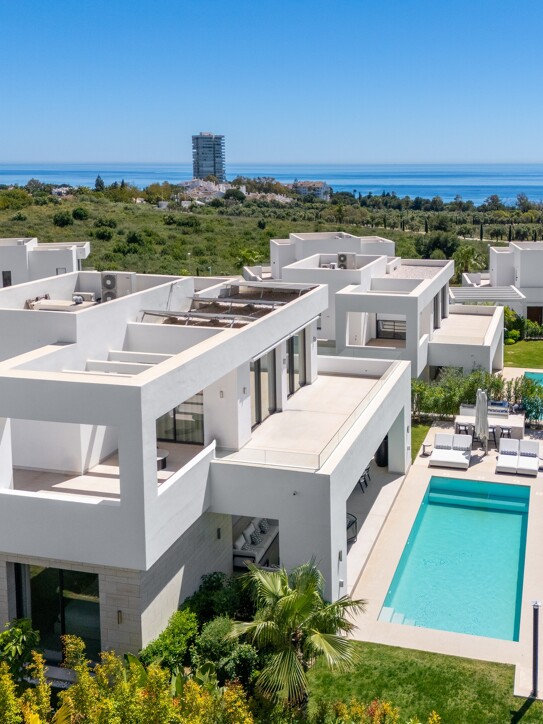 Villa in La Finca de Marbella, Marbella East