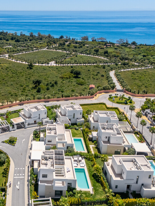 Villa in La Finca de Marbella, Marbella East