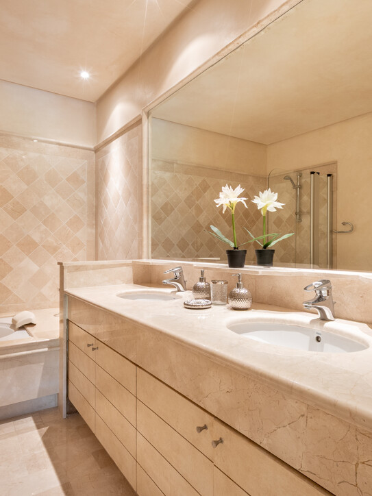 Apartment in Terrazas de Puente Romano