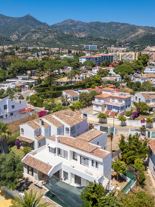 Villa in Huerta Belón, Marbella