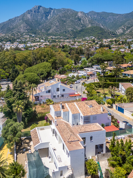 Villa in Huerta Belón, Marbella