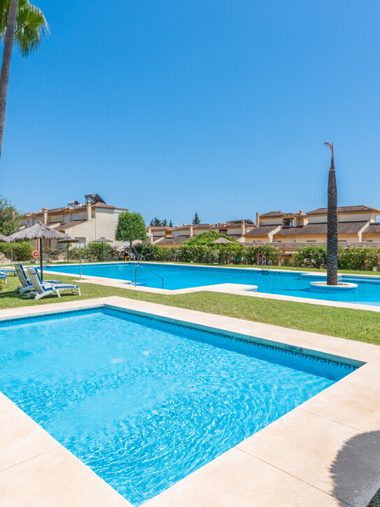 Semi Detached townhouse in Marbella Golden Mile