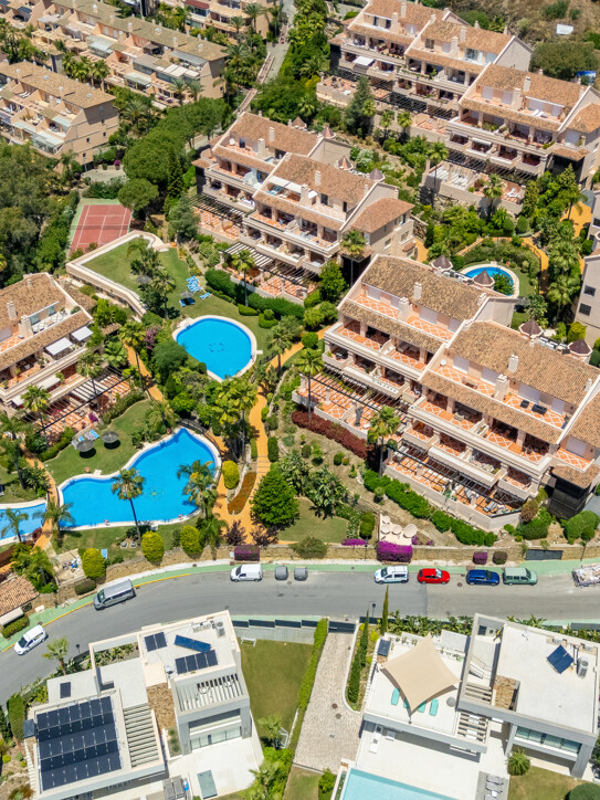Apartment in Nueva Andalucía