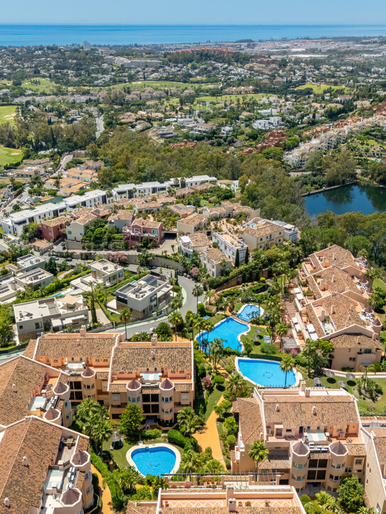 Apartment in Nueva Andalucía