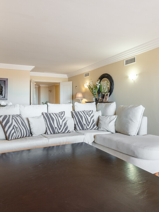 Apartment in Nueva Andalucía