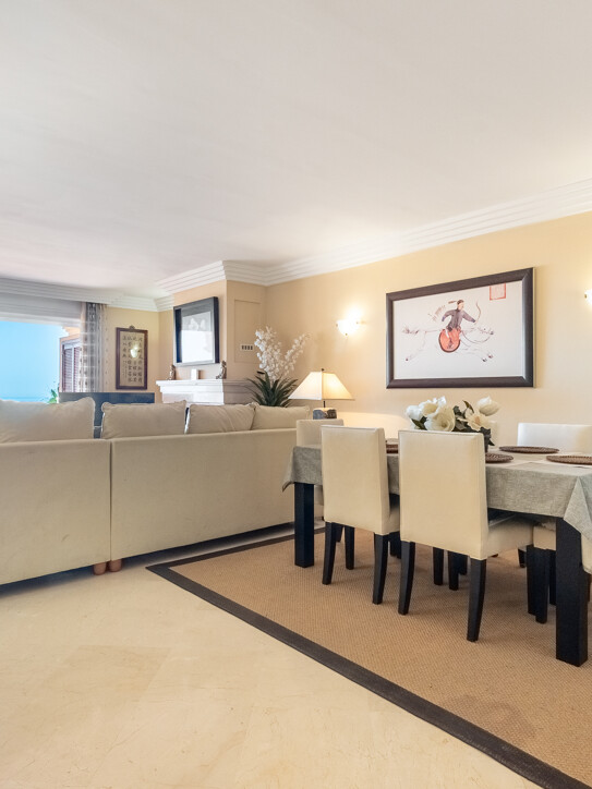 Apartment in Nueva Andalucía