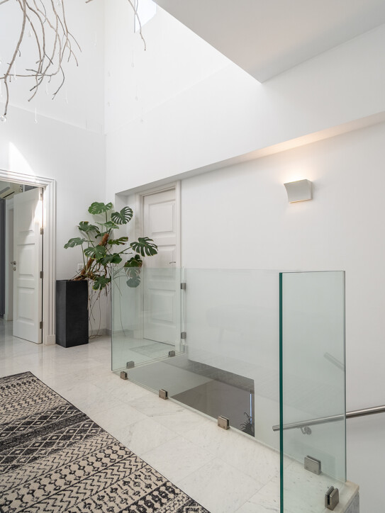 Semi Detached Villa in Marbella Golden Mile
