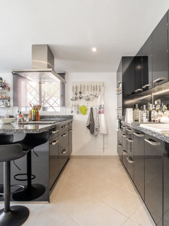 Semi Detached Villa in Marbella Golden Mile