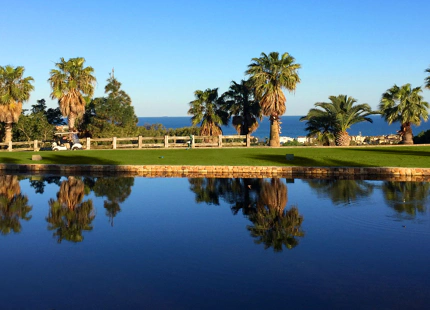 Solemar, contemporary apartments with amazing seaviews in Casares Beach.
