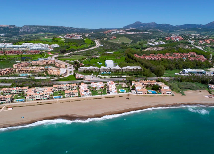 Solemar, contemporary apartments with amazing seaviews in Casares Beach.