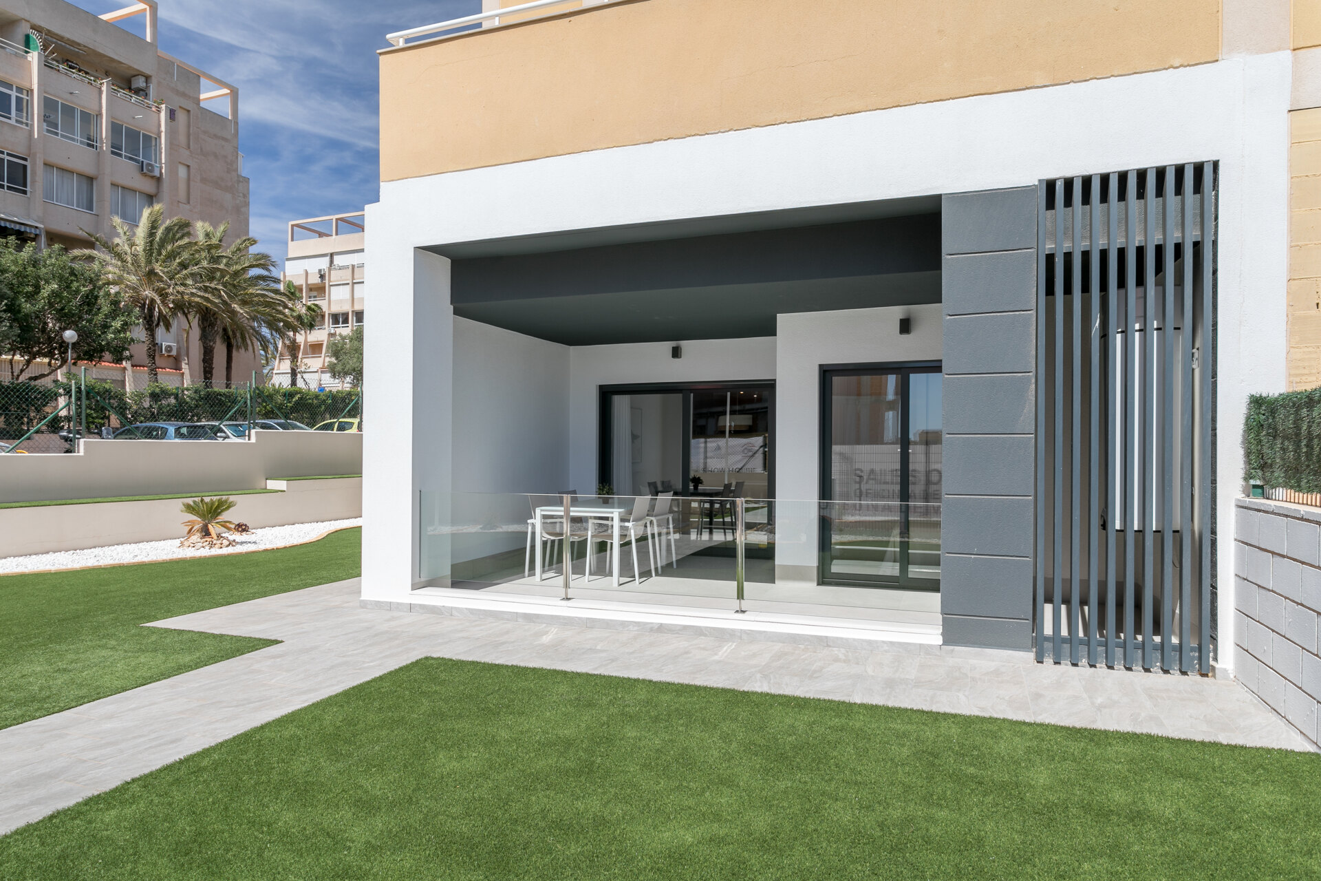 Eden Beach, apartamentos con vistas al mar cerca de la playa en Torrevieja