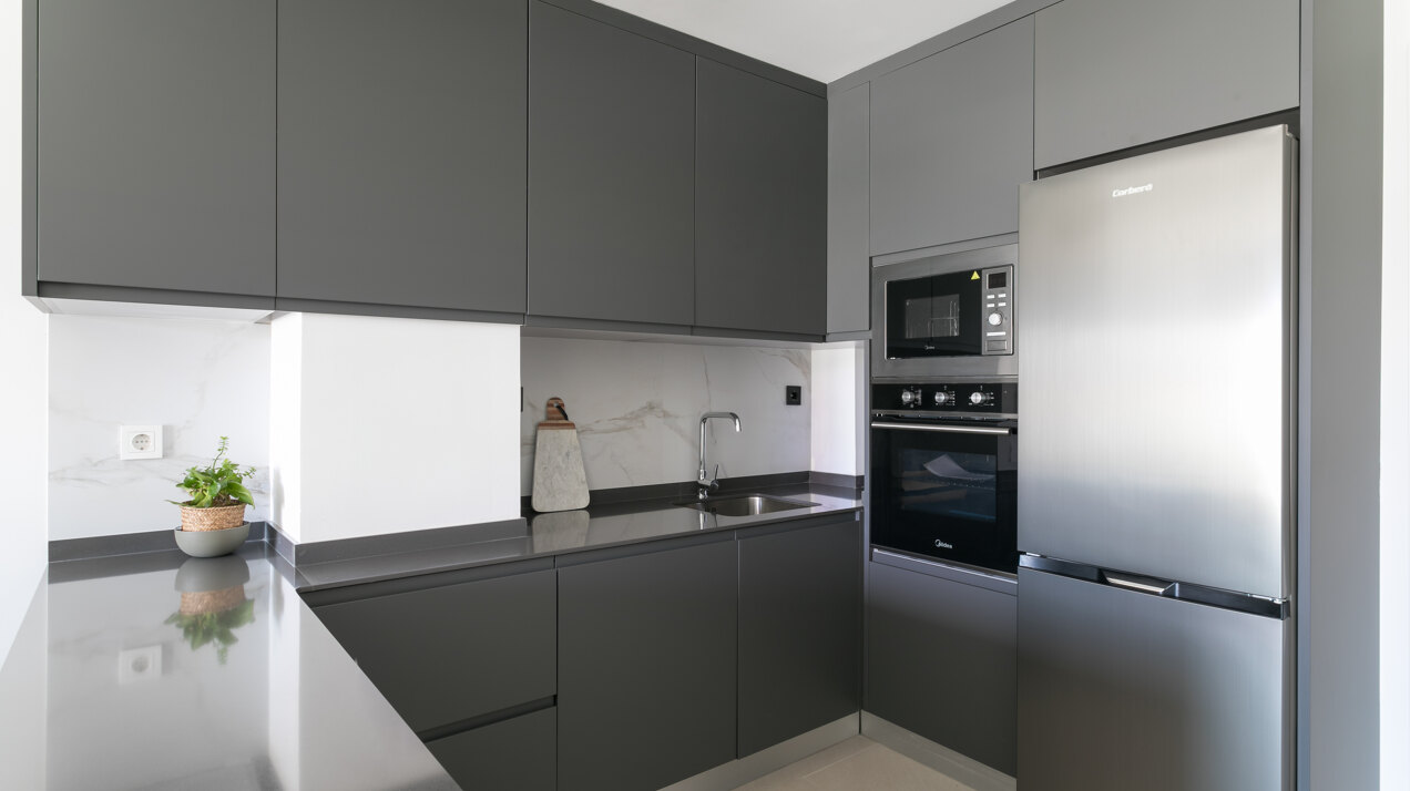 Eden Beach, apartments with sea views near the beach in Torrevieja
