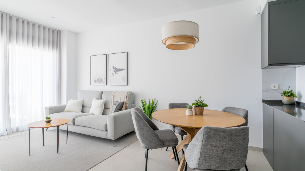 Eden Beach, apartments with sea views near the beach in Torrevieja