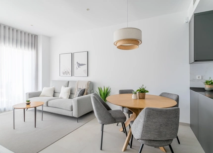 Eden Beach, apartments with sea views near the beach in Torrevieja