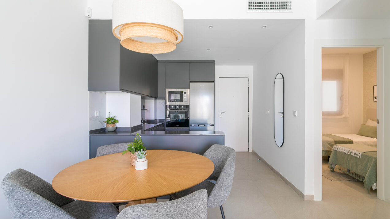 Eden Beach, apartments with sea views near the beach in Torrevieja