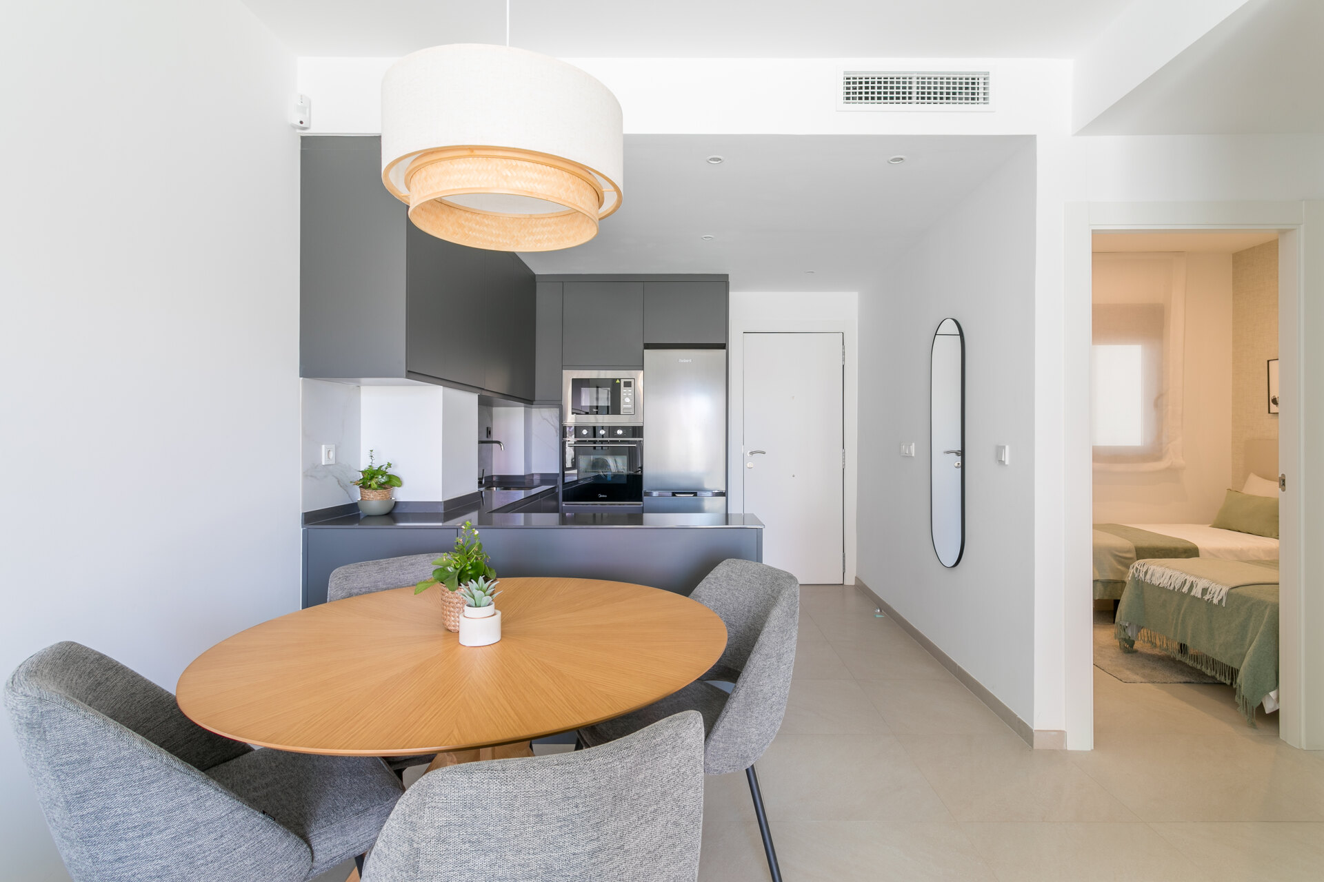 Eden Beach, apartamentos con vistas al mar cerca de la playa en Torrevieja