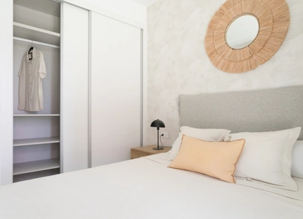 Eden Beach, apartments with sea views near the beach in Torrevieja