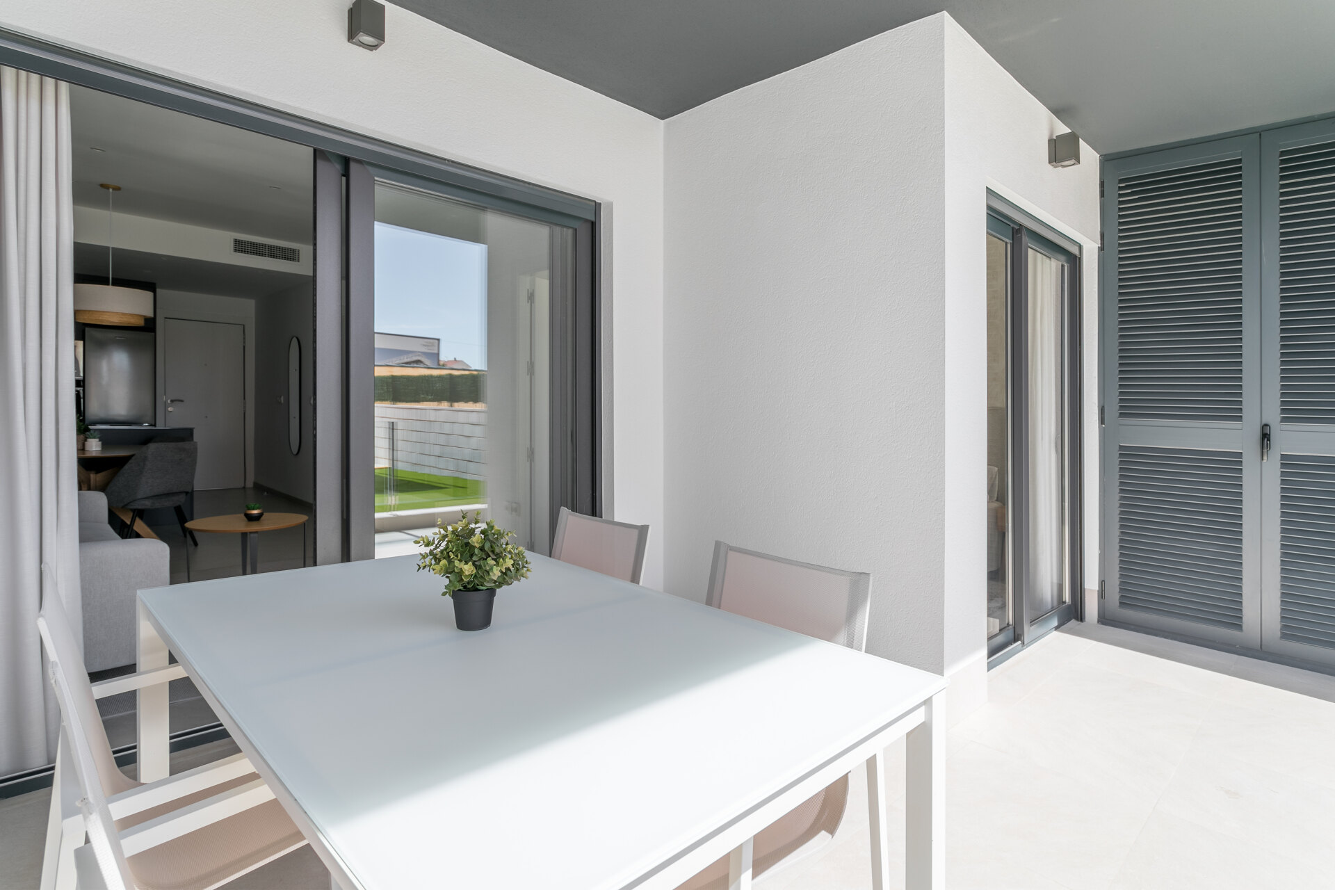 Eden Beach, apartamentos con vistas al mar cerca de la playa en Torrevieja