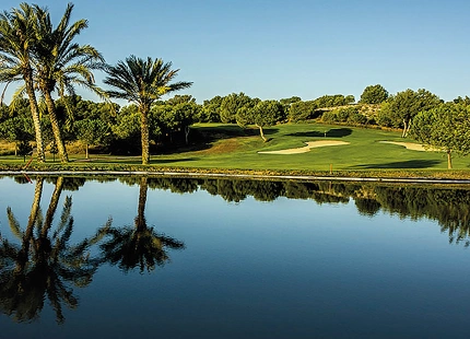 Allure, bajos y dúplex de diseño y con todas las comodidades en Alenda Golf.