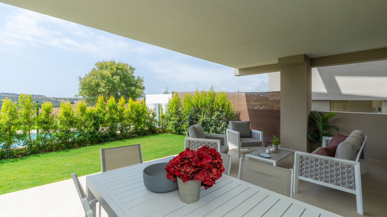 Sunny Golf, modern frontline golf apartments and penthouses in Estepona.
