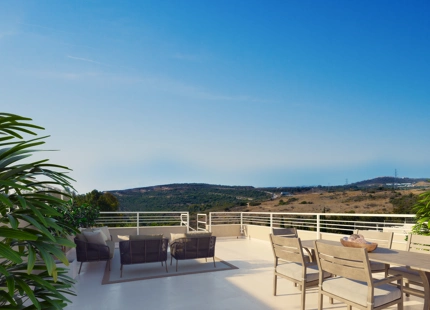 Sunny Golf, modern frontline golf apartments and penthouses in Estepona.