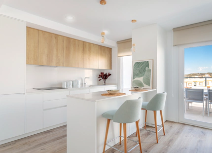 Breeze, modern apartments and townhouses on the sunny Costa Blanca.