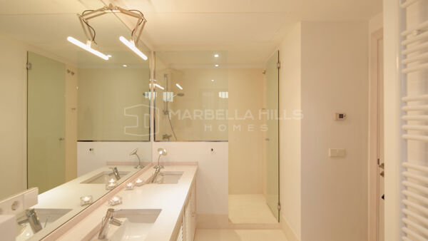 Aussergewöhnliche 4 Schlafzimmer Villa in Monte Mayor mit herrlichem Panoramablick - Benahavis