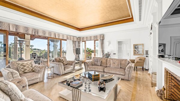 Luxueux palais méditerranéen de 16 chambres avec vue panoramique à El Paraiso Alto - Benahavis