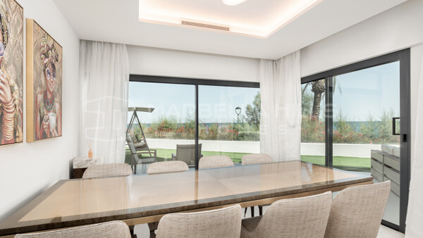 Maison de ville de luxe de 3 chambres en première ligne de plage avec vue panoramique - Estepona