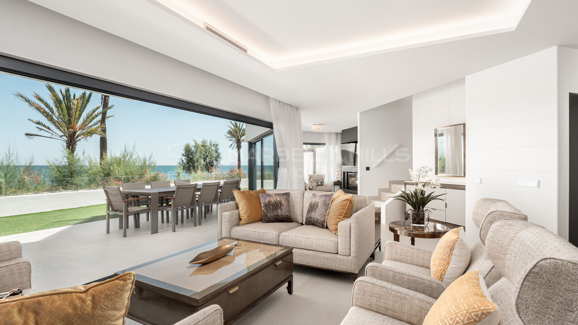 Maison de ville de luxe de 3 chambres en première ligne de plage avec vue panoramique - Estepona