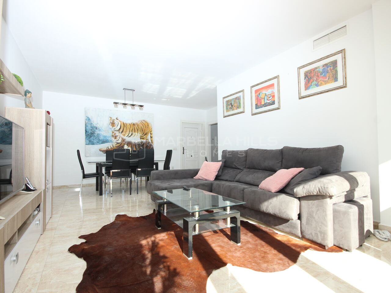 Amplio Apartamento de 2 dormitorios en Puerto Banus