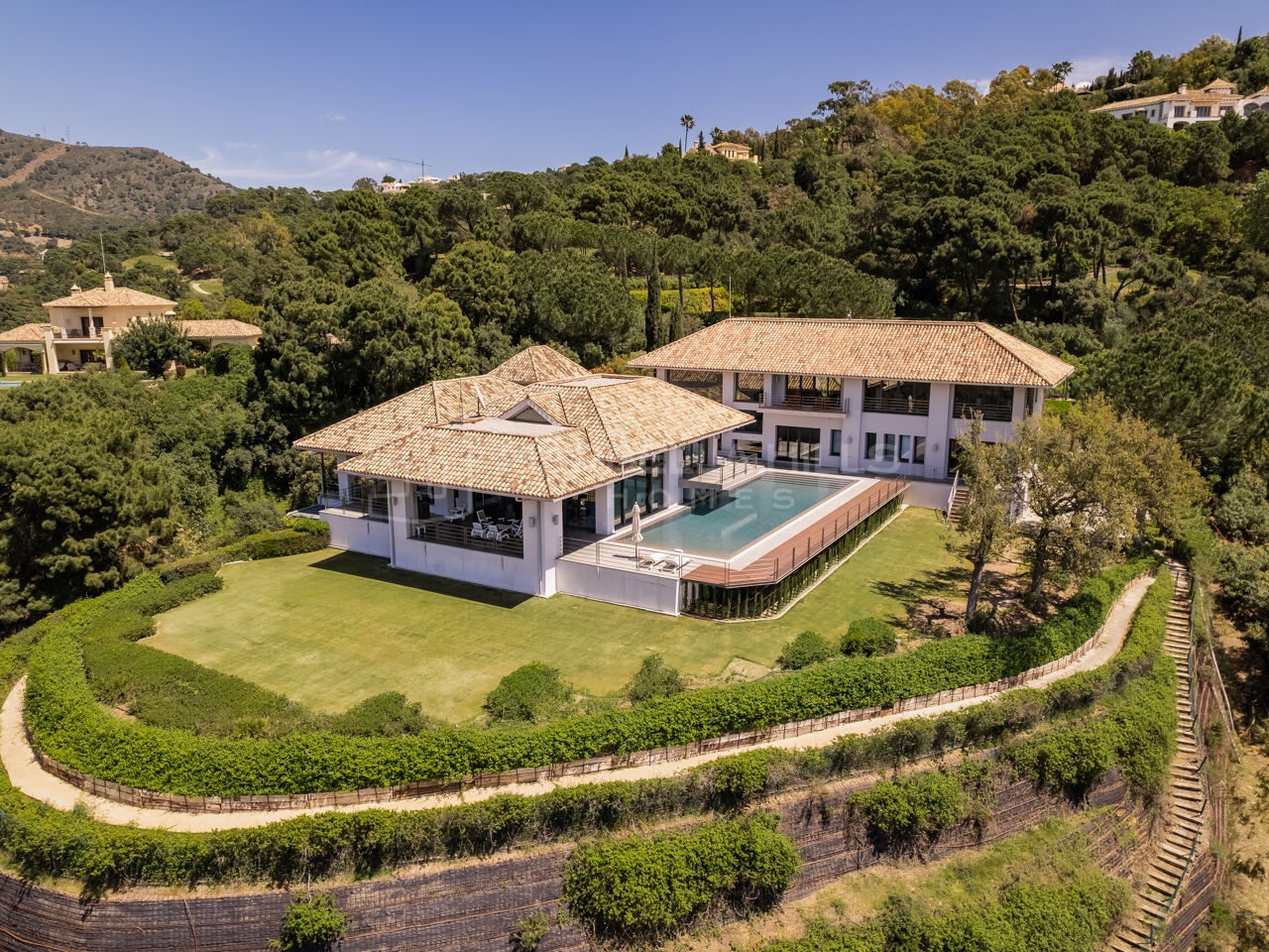 Manoir luxueux de 5 chambres avec vue panoramique à La Zagaleta - Benahavis