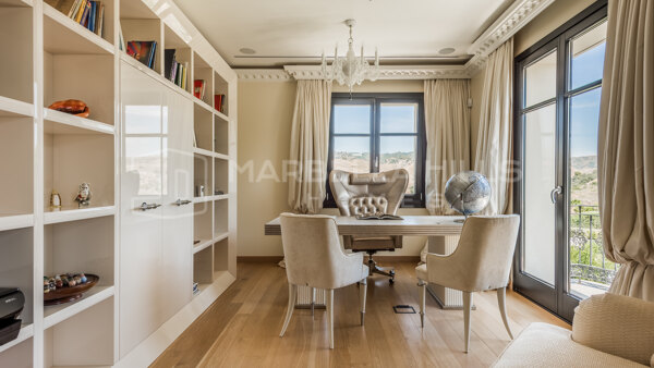 Majestueuse villa de 7 chambres avec vue panoramique à Hacienda Las Chapas - Marbella Est