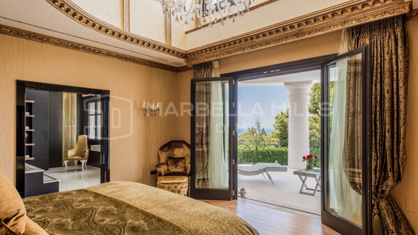 Majestueuse villa de 7 chambres avec vue panoramique à Hacienda Las Chapas - Marbella Est