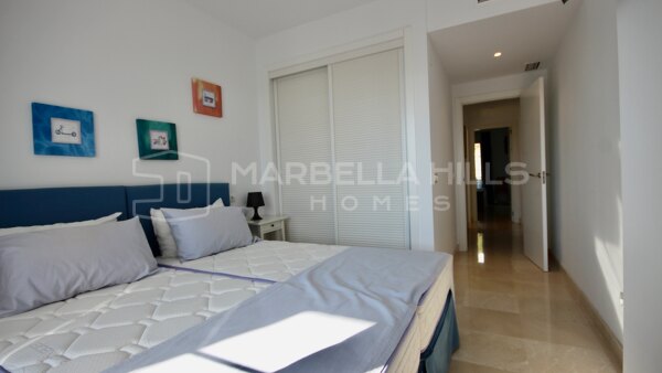Lovely 3 bedroom apartment with sea views in Los Robles - Los Arqueros Golf