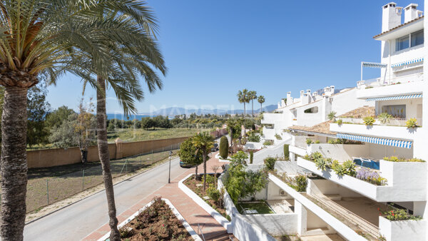 Herrliche reformierte 3 Schlafzimmer Penthaus Wohnung mit Meerblick in Rio Real - Marbella Ost