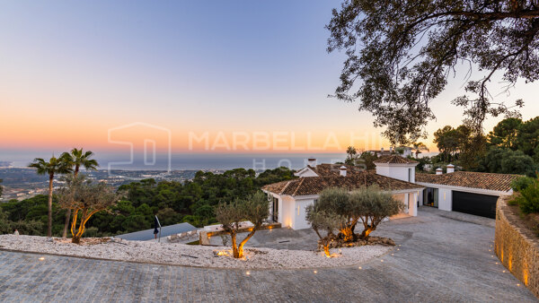 Erstaunliche Villa mit 5 Schlafzimmern und atemberaubendem Panoramablick in La Zagaleta - Benahavis