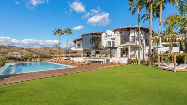 Magnifique villa de location de 15 chambres à un niveau entièrement différent à Los Flamingos Golf - Benahavis