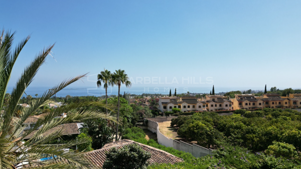 Fabelhafte Villa mit 5 Schlafzimmern und Meerblick in Nagueles - Goldene Meile, Marbella