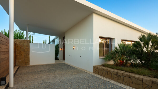 Fantastique villa de golf de 5 chambres en première ligne avec vue sur la mer à Finca Cortesin - Casares